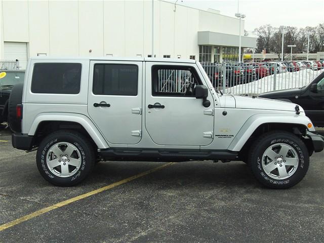 Jeep Wrangler 2011 photo 4