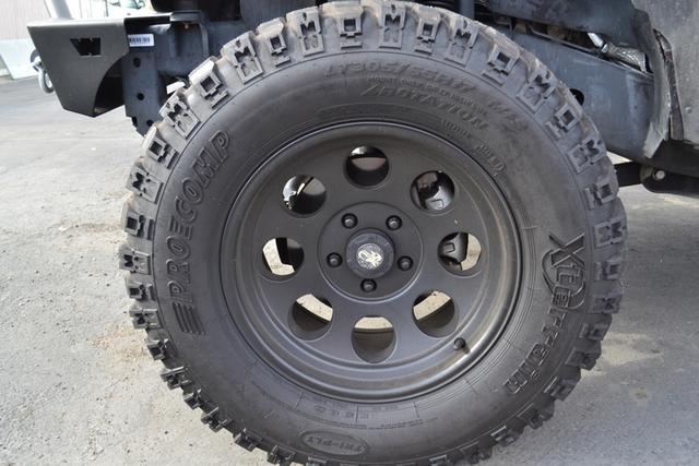 Jeep Wrangler 2011 photo 1