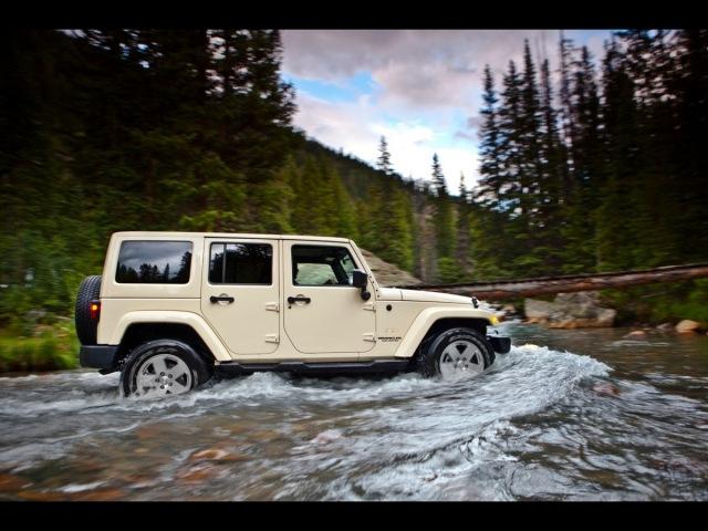 Jeep Wrangler 2011 photo 2