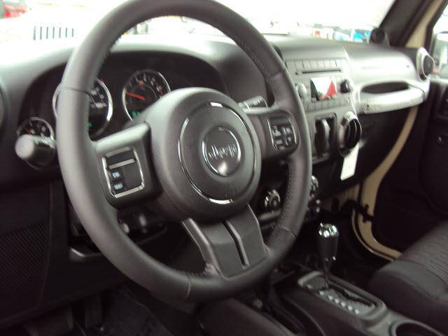 Jeep Wrangler 2011 photo 5