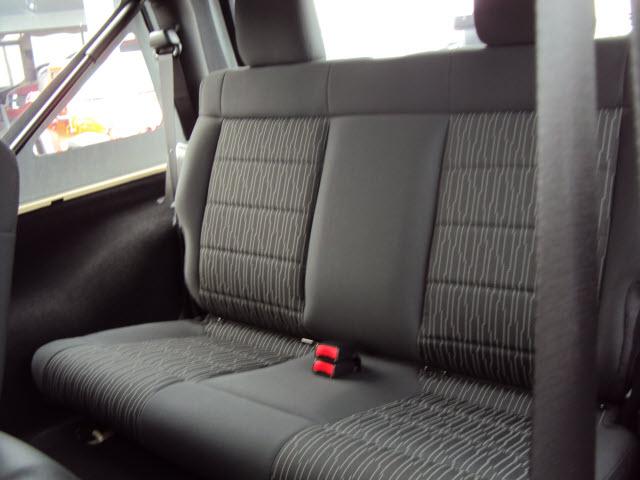 Jeep Wrangler 2011 photo 4