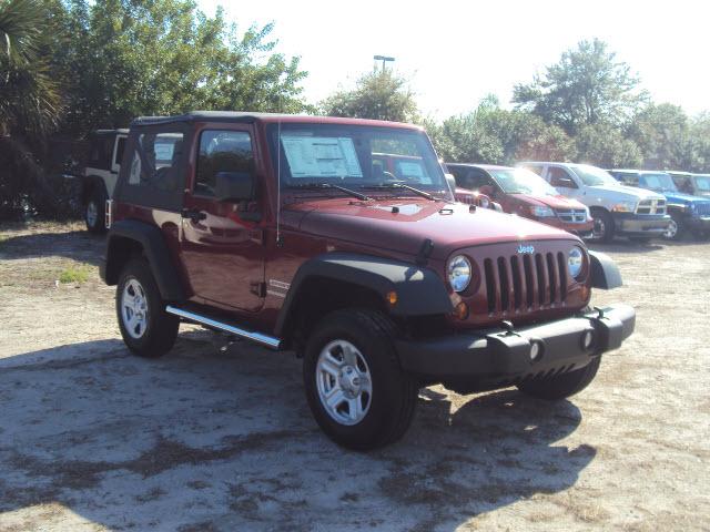 Jeep Wrangler 2011 photo 1