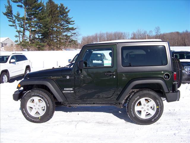 Jeep Wrangler 2011 photo 1