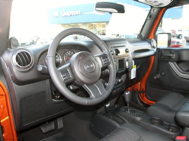 Jeep Wrangler 2011 photo 5