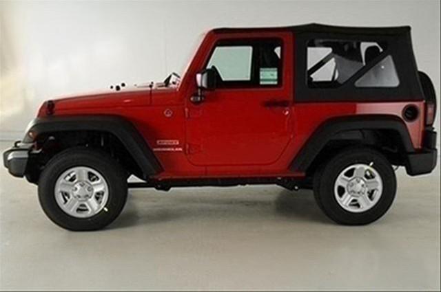 Jeep Wrangler 2011 photo 4