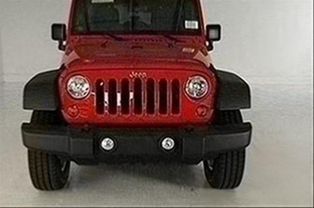 Jeep Wrangler 2011 photo 1