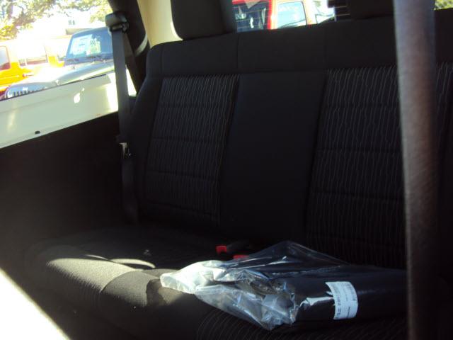 Jeep Wrangler 2011 photo 5