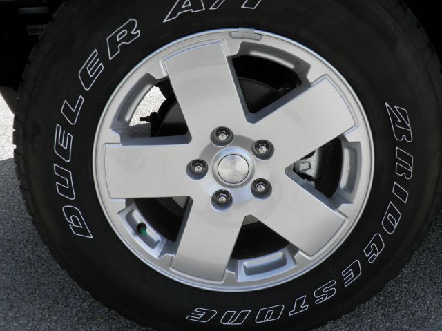 Jeep Wrangler 2011 photo 1