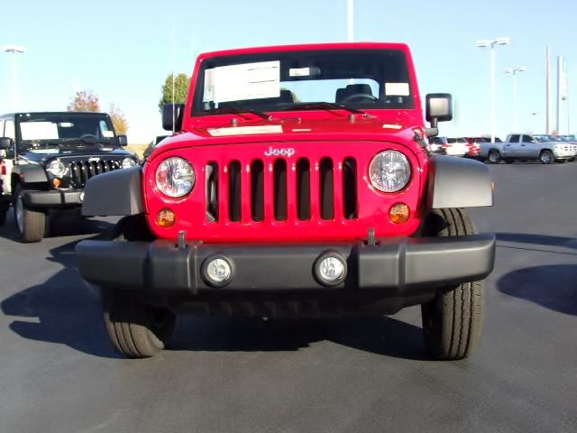 Jeep Wrangler 2011 photo 1