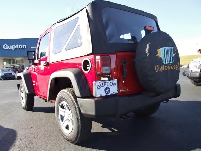 Jeep Wrangler 2011 photo 3