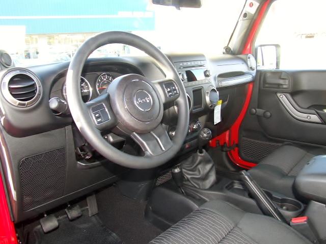 Jeep Wrangler 2011 photo 5