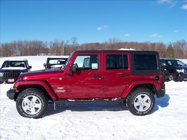 Jeep Wrangler 2011 photo 1