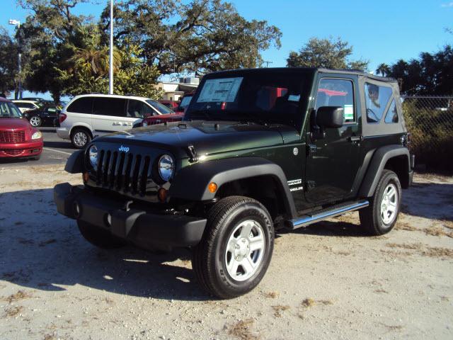 Jeep Wrangler 2011 photo 1