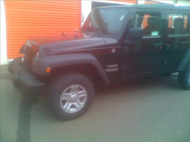 Jeep Wrangler Crew Cab Lariat Sport Utility
