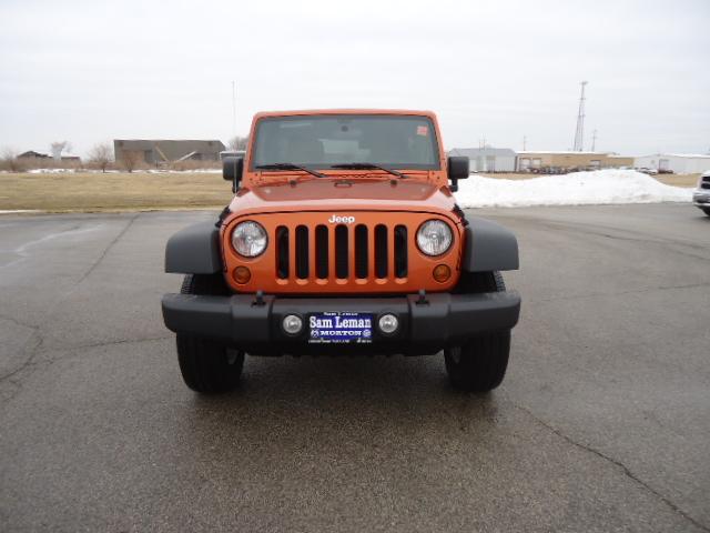 Jeep Wrangler 2011 photo 4