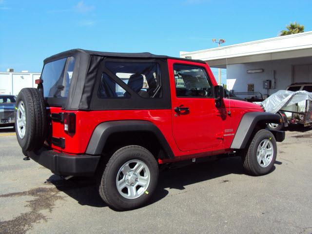 Jeep Wrangler 2011 photo 1