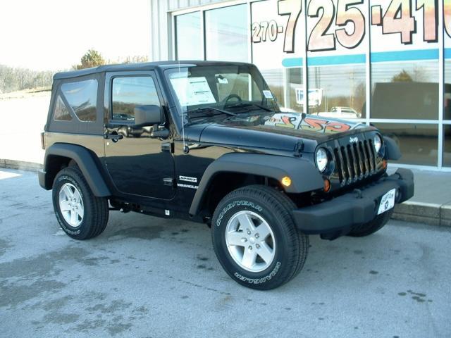 Jeep Wrangler 2011 photo 2