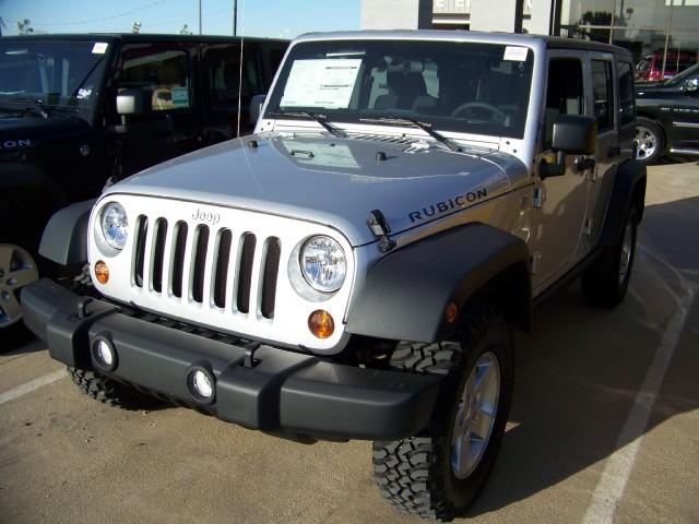 Jeep Wrangler 2011 photo 3