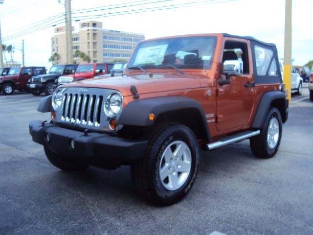Jeep Wrangler 2011 photo 1