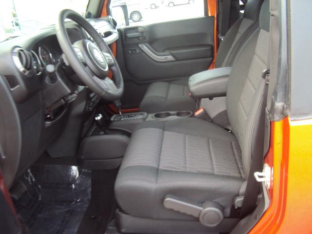 Jeep Wrangler 2011 photo 5