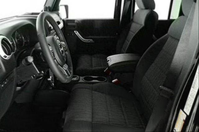 Jeep Wrangler 2011 photo 4