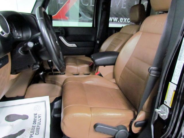 Jeep Wrangler 2011 photo 15