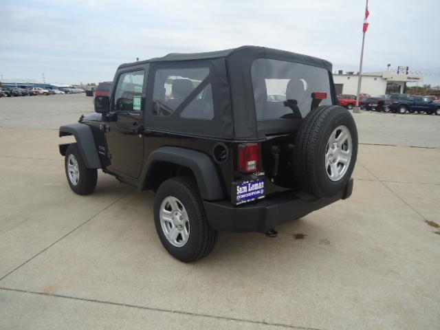 Jeep Wrangler 2011 photo 2