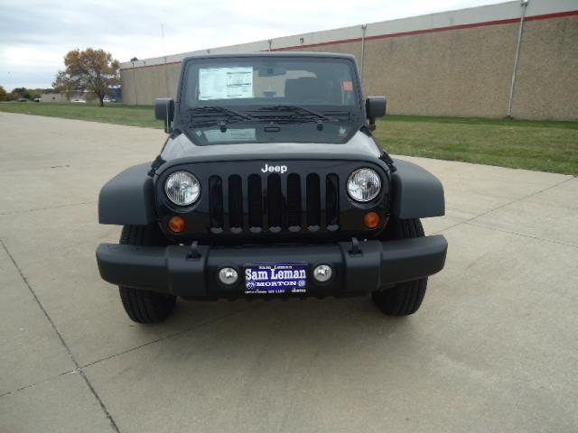 Jeep Wrangler 2011 photo 4