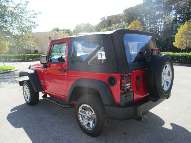 Jeep Wrangler 2011 photo 1