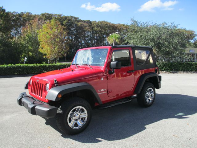 Jeep Wrangler 2011 photo 4