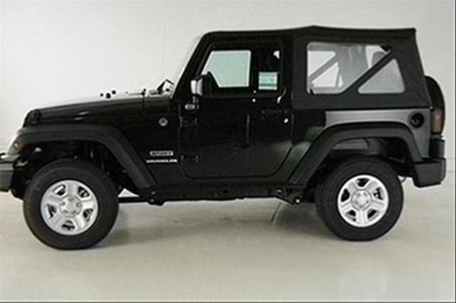 Jeep Wrangler 2011 photo 2