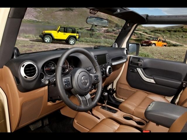 Jeep Wrangler 2011 photo 4