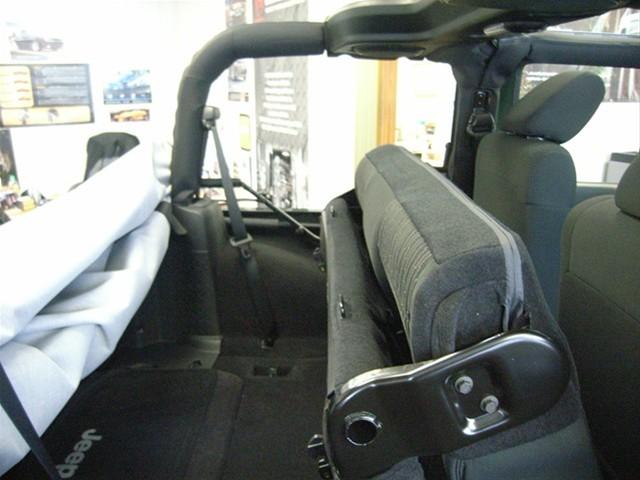 Jeep Wrangler 2011 photo 5