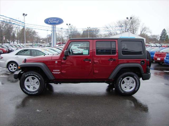Jeep Wrangler 2011 photo 1
