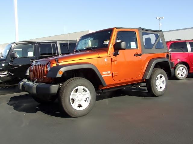 Jeep Wrangler 2011 photo 1