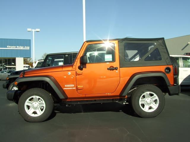 Jeep Wrangler 2011 photo 3