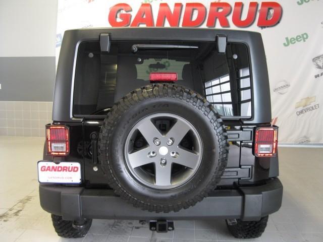 Jeep Wrangler 2011 photo 4