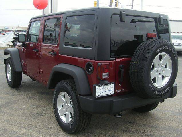 Jeep Wrangler 2011 photo 2