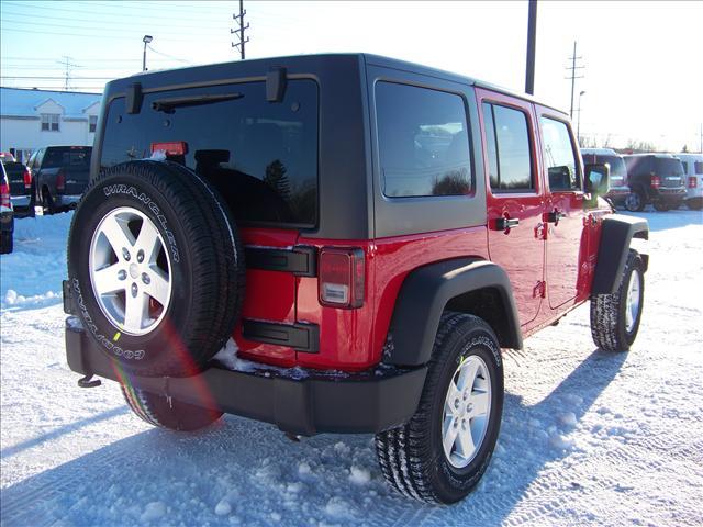 Jeep Wrangler 2011 photo 2