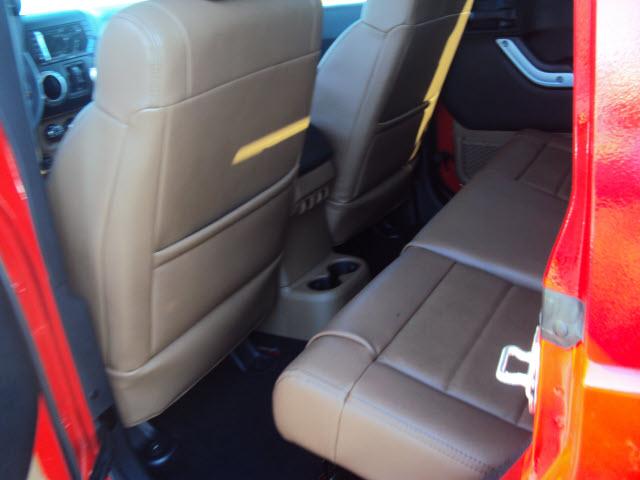 Jeep Wrangler 2011 photo 4