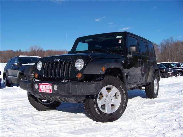 Jeep Wrangler 3.0R L.L. Bean Edition AWD Wagon Sport Utility