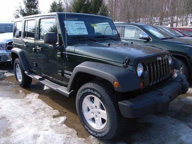 Jeep Wrangler 2011 photo 2