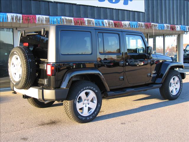 Jeep Wrangler 2011 photo 1