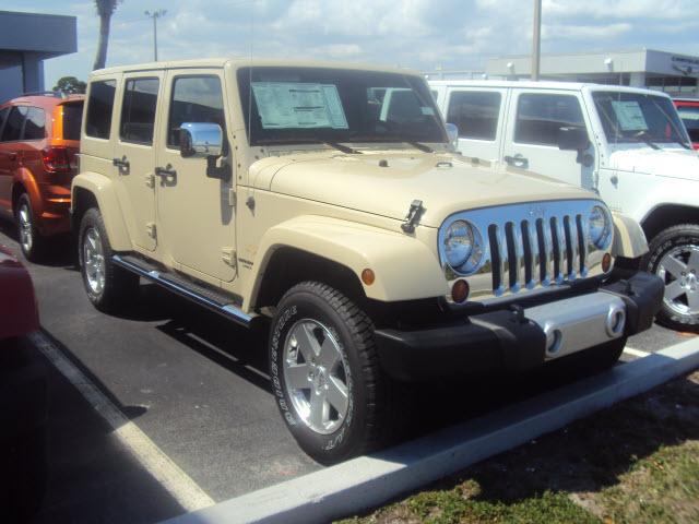 Jeep Wrangler 2011 photo 1