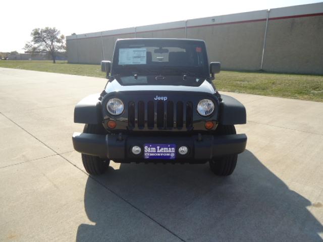 Jeep Wrangler 2011 photo 4