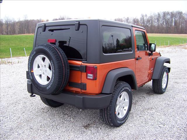 Jeep Wrangler 2011 photo 2
