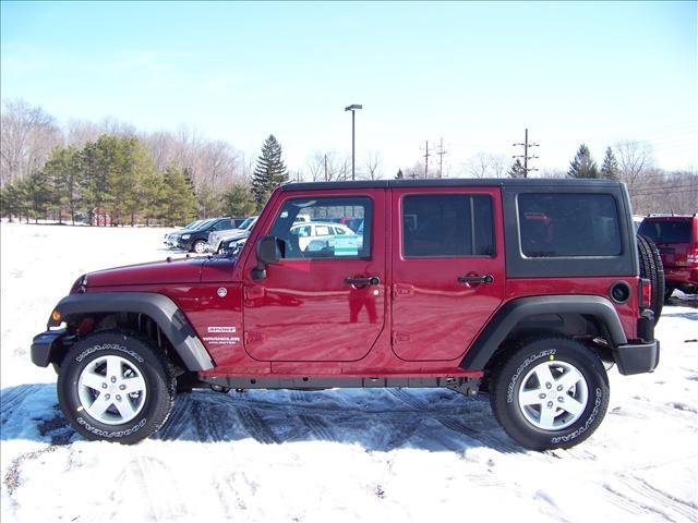 Jeep Wrangler 2011 photo 1