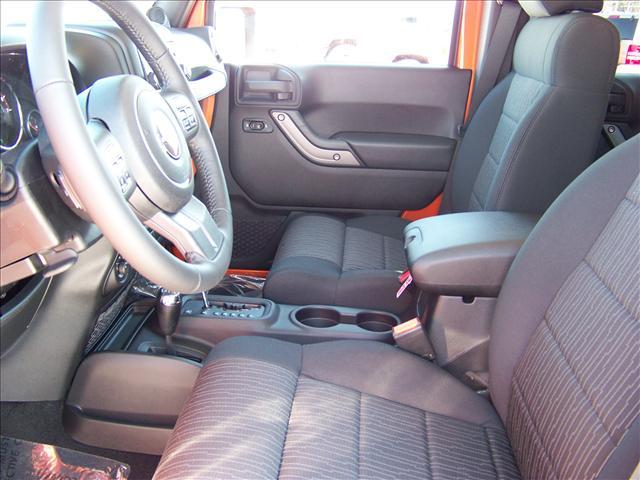 Jeep Wrangler 2011 photo 5