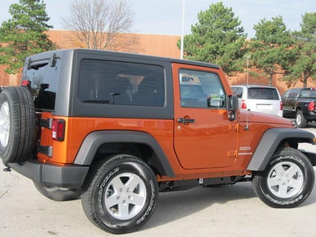 Jeep Wrangler 2011 photo 5