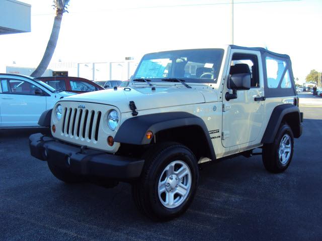 Jeep Wrangler 2011 photo 1